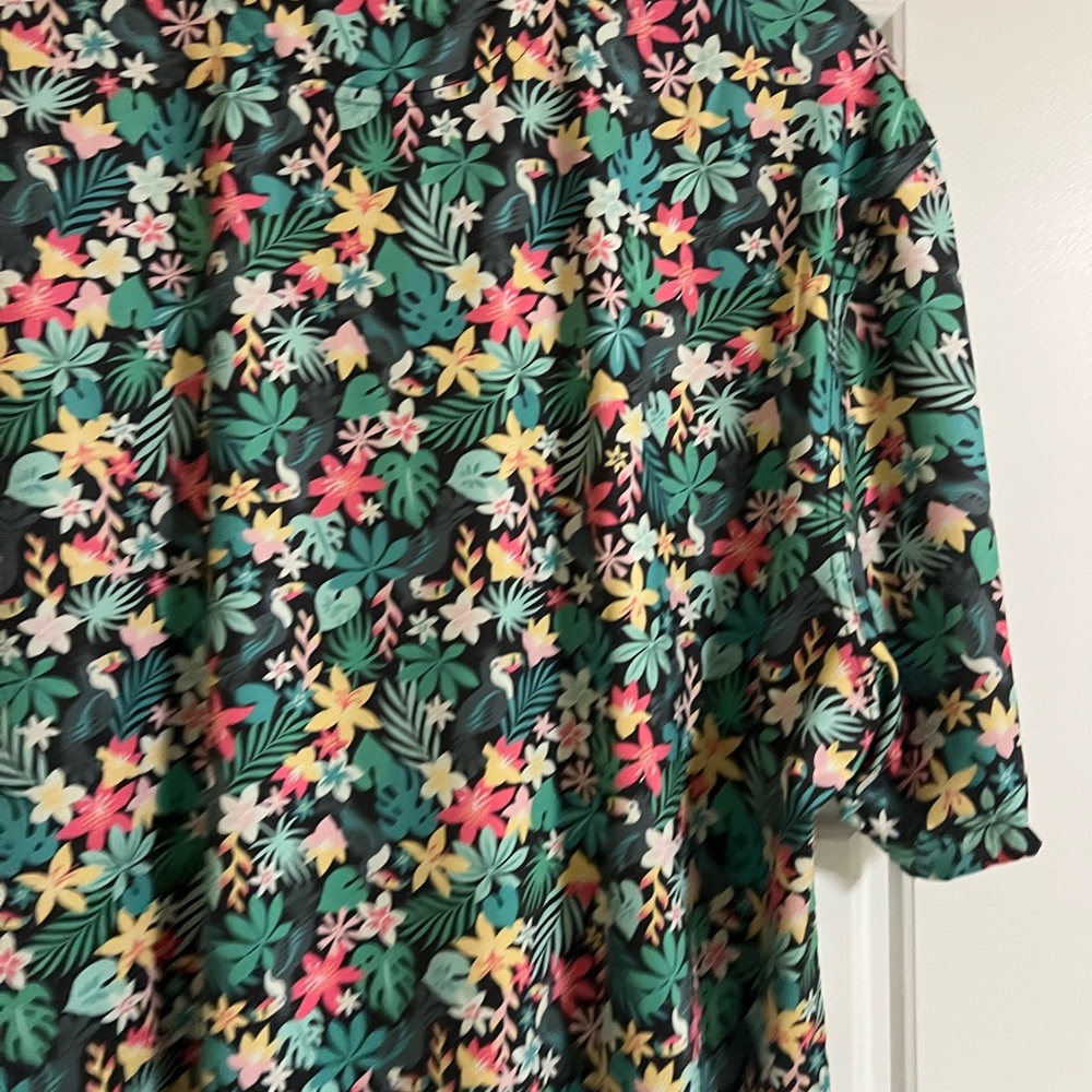 Chubbies Tropical Floral Men's Performance Polo All over Print - Picture 8 of 9